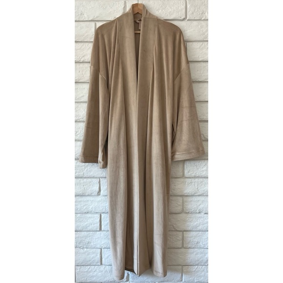 SKIMS Velour Velvet Long Robe in Honey Tan Loungewear Neutral Comfy Cozy - Picture 4 of 9